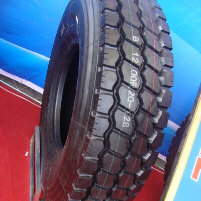 वारंटी अवधि 3 वर्ष या 120 ट्रक बस टायर विभिन्न मौसम स्थितियों के लिए उपयुक्त प्रदर्शन और सुरक्षा प्रदान करते हैं